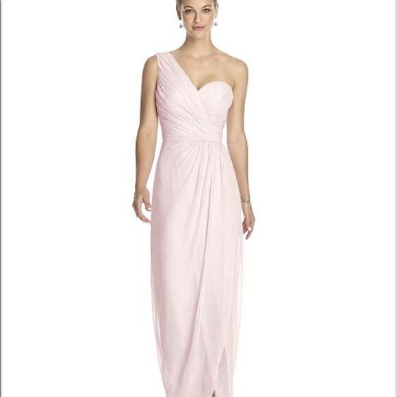 Bridesmaid Dessy collection style 2905 - Picture 2 of 3